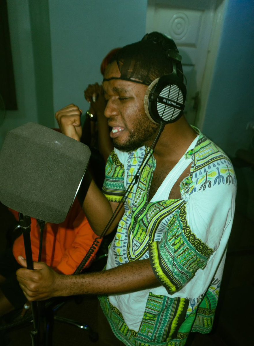 AdesolaBlessin9's tweet image. Me realizing Nexarhq.com can boost all my social accounts without wahala. Omo I’ve been suffering for nothing😭
#GrowWithNexar