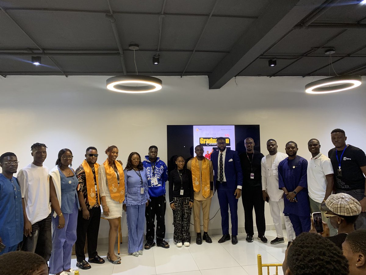 thecurveafrica's tweet photo. At The Curve Africa, we train good students, but every cohort, a few stand out in a special way.
The next set of tech leaders are right here with us and they are ready to shine anywhere they go.
#thecurveafrica #techgraduates #hireourstudents #techrecruitment #explorepage https://t.co/OcoIAVapmW