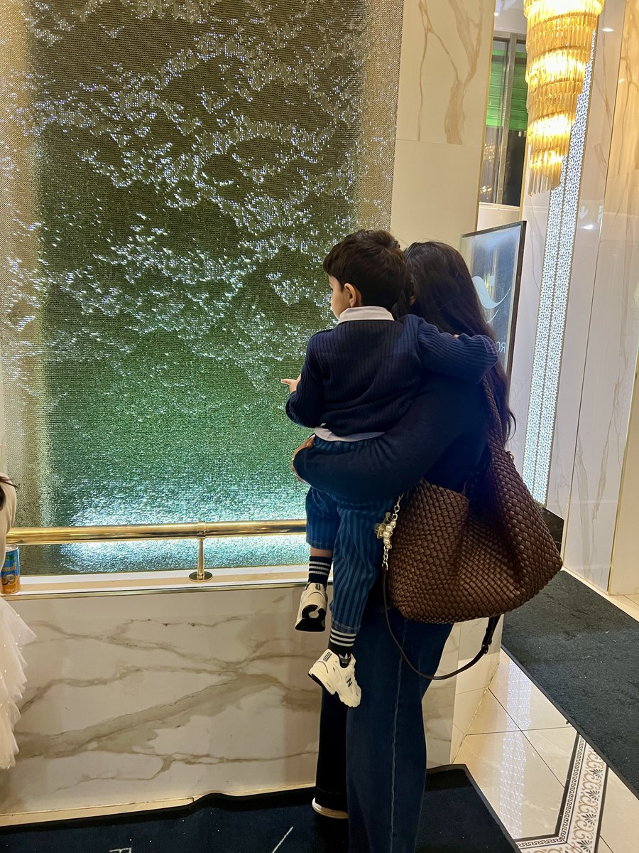 AdeelaCSV's tweet image. Just us, doing life softly