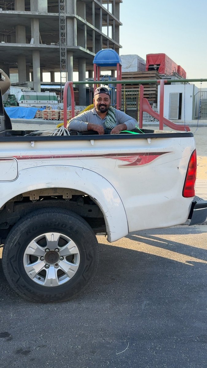 الحي يحييك و الميت يزيدك غبن

طير باكستان "وقار" 🇵🇰
شرفنا باحد مشاريعنا، جا من الرياض الى حي الهدى بالخبر.
لتمديد النحاس و الاختبار.

احترم الي يوزع المهام طبقا للتخصص.
واحترم هذا النوع من الشركات
الي يجدول لك مواعيدك بالتاريخ.

اهنيك ياخوي الغالي <a href="/AbuEyas_1980/">خالد الحربي  ابو إياس</a>