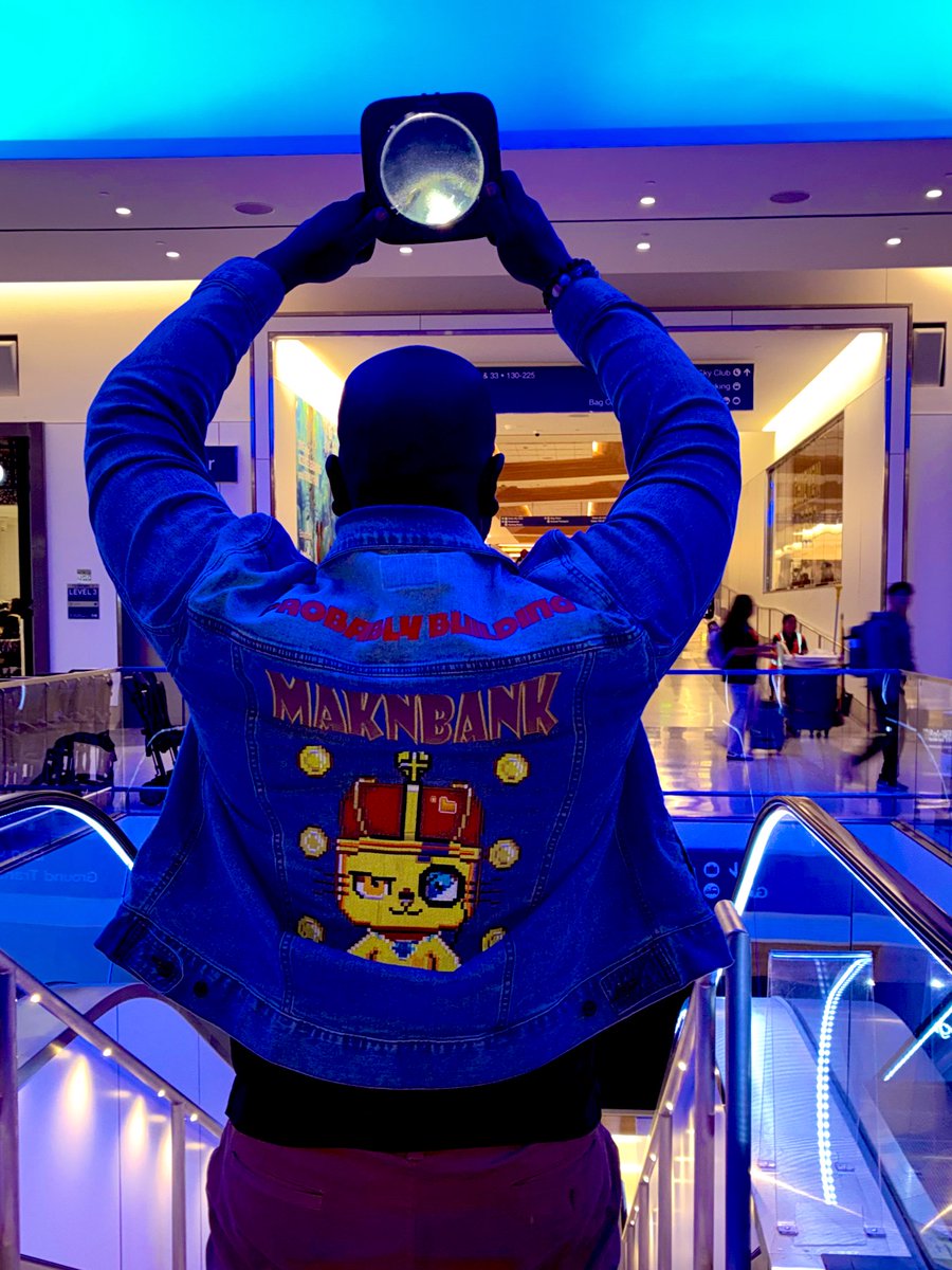 MaknBank1's tweet image. We’re finishing the 4th quarter strong @helium is now live at LAX, The ticker is HNT delivering real world utility. The people’s network, built by deployers- all about community.