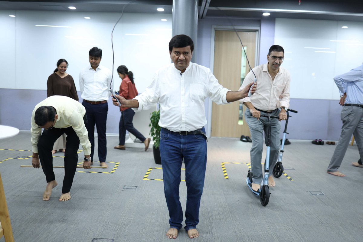 DeloitteIndia's tweet photo. We recently concluded the second workshop of Deloitte India’s #CFOVantageProgram – Cohort 3, a flagship initiative shaping the next generation of finance leaders. 

This workshop brought together emerging finance professionals to navigate a broad spectrum of risks, from unconscious bias in finance to macroeconomic, geopolitical and cyber risks. Participants also gained practical insights into regulatory expectations, identifying compliance gaps and strengthening information-security readiness within their organisations.

In addition to the learning modules, the cohort engaged in interactive and experiential activities, including a treasure hunt, obstacle course and cycle setup challenge, encouraging collaboration, strategic thinking and leadership agility.