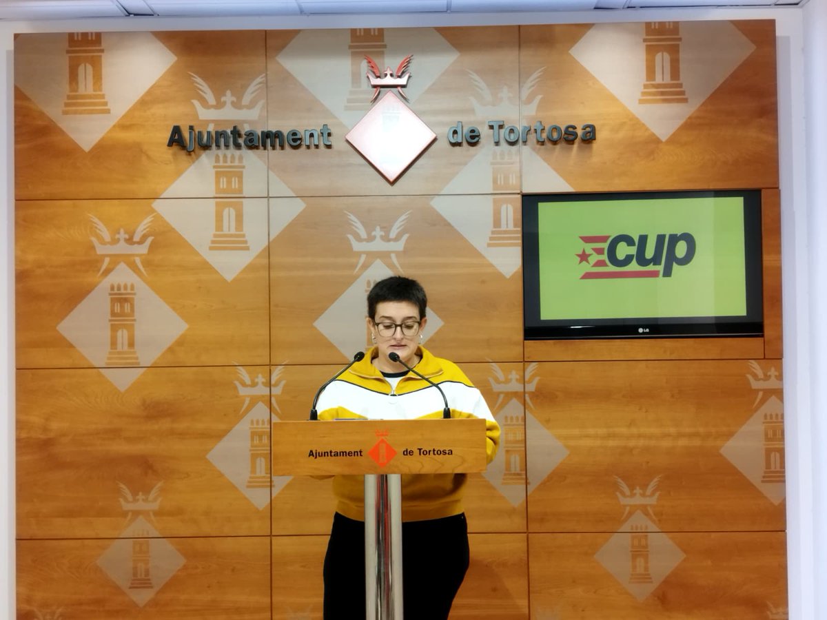 La CUP Tortosa hem presentat una moció per garantir control ambiental real sobre Kronospan.

Les queixes veïnals, la inspecció amb incompliments i l’estudi de la UPC mostren que no tenim garanties sobre la qualitat de l’aire.

🔗 tortosa.cup.cat/noticia/la-cup…