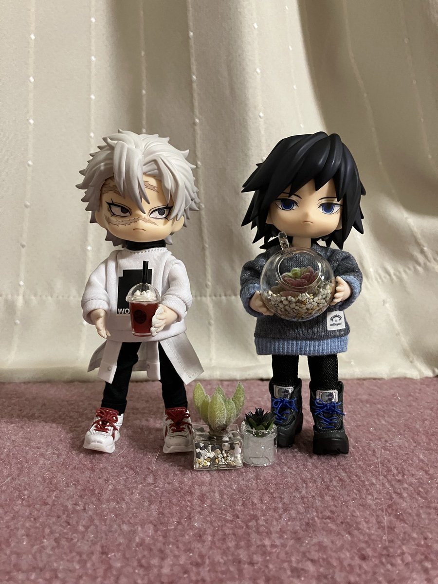 miyu129444's tweet image. ずっと読む専用でしたが、少しずつつぶやいていこうと思います。
よろしくお願いいたします😌

先日のAKガーデンでお迎えしたお品です✨
🍃👕👖: TONYU LABO(@LaboTonyu )さま
🌊👕: ちゃのん(@muimuimakemyday )さま
🌊👟: Ag-Moon(@agmoon_shoes )さま
🍃🥤、🪴:SORAIROCafe(@mimiko_clover )さま