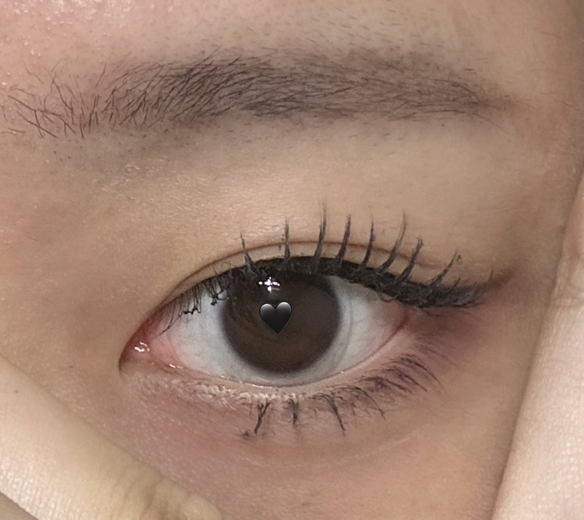 화장 지우기 전에 연습하려고 한 건데
너무 잘 돼서 못 지우겠어ㅠ