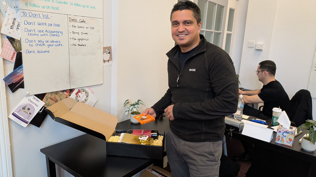 NhantsAcct's tweet image. 🎁 A lovely moment — Nishi opening a thoughtful gift from a potential client after sharing some useful tax advice. 

Our mantra: do the work only if it genuinely adds value. This approach builds goodwill, long-term relationships, and trust.

#Trust #ClientRelationships #TaxAdvice