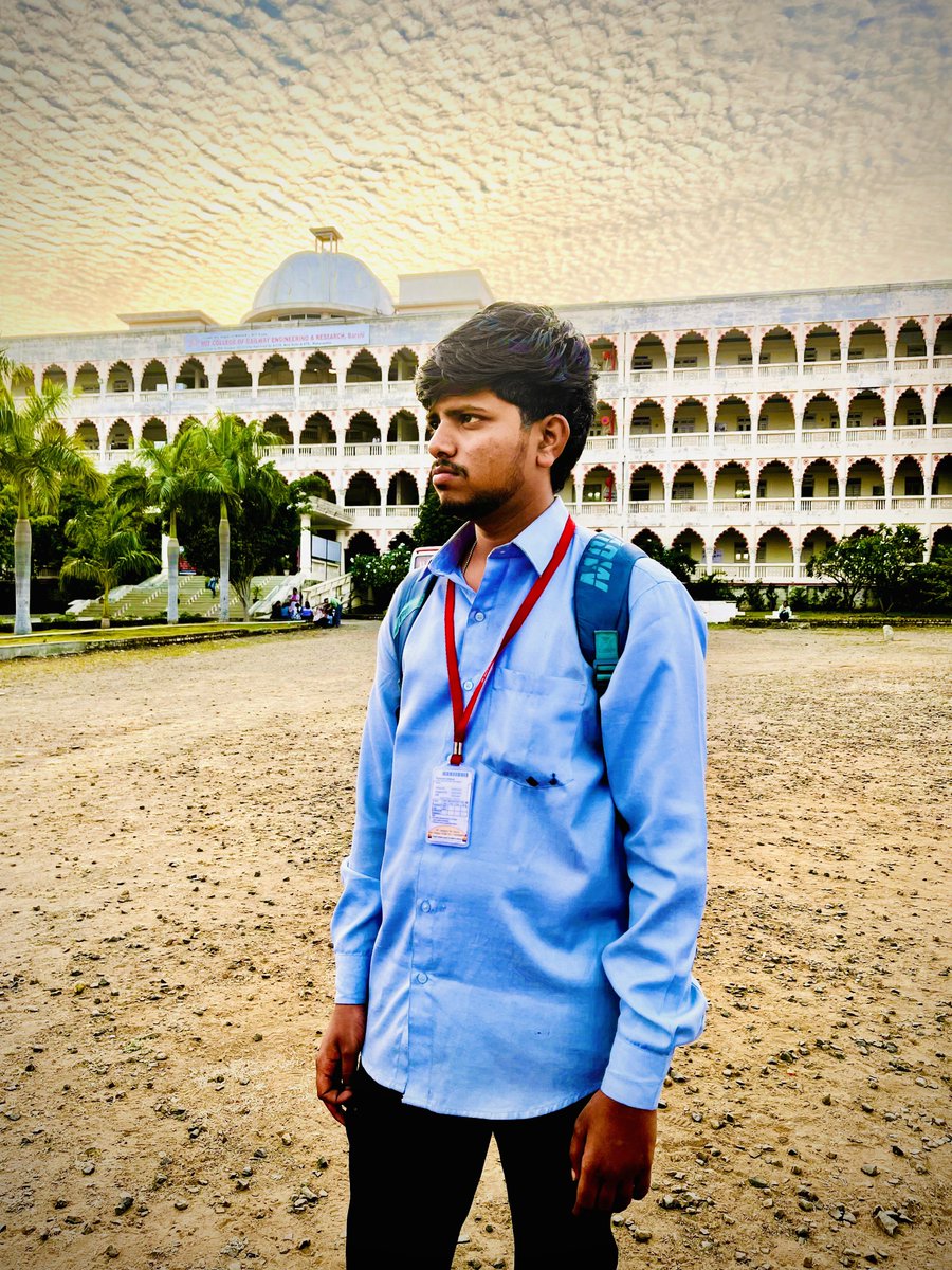 Aesthetic College View