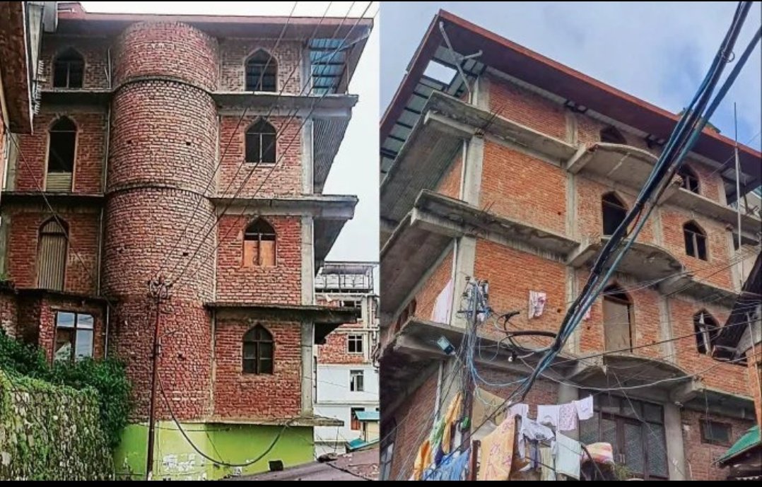 WasiuddinSiddi1's tweet image. मुल्क का कोई अमन पसंद शख्स यह नहीं चाहेगा कि कोई मंदिर मस्जिद चर्च गुरुद्वारा को गिराया जाये !!

हर शख़्स यही चाहता है कि जिसकी जिस धर्म मजहब में आस्था हो वो अपने धर्म मजहब का पालन करें !!

चंद नफरती लोगों को मुल्क में अमन चैन और मोहब्बत पसन्द नहीं है ? 

#SaveSanjauliMasjid