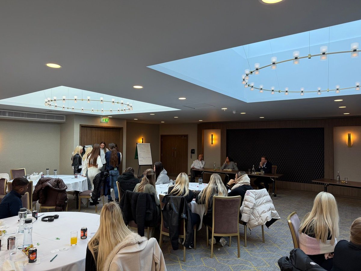 Nescot's tweet photo. #Nescot Travel & Tourism students enjoyed an inspiring day at Holiday Inn Gatwick Worth. They toured the hotel, learned about the IHG brands, explored career opportunities and pitched creative event ideas. Huge thanks to Chris and the @higatwickworth team: https://t.co/iEiqN8a0XI https://t.co/khUzEbLXEE
