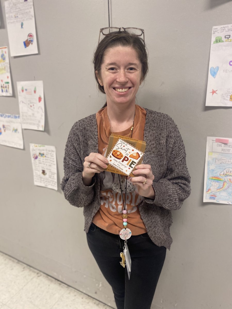 TC_Schools_KY's tweet image. The TCIS Culture and Climate Team added some fun yesterday with a Thanksgiving-themed Turkey Trivia game for our incredible teachers and staff!

#tcpride #tcis