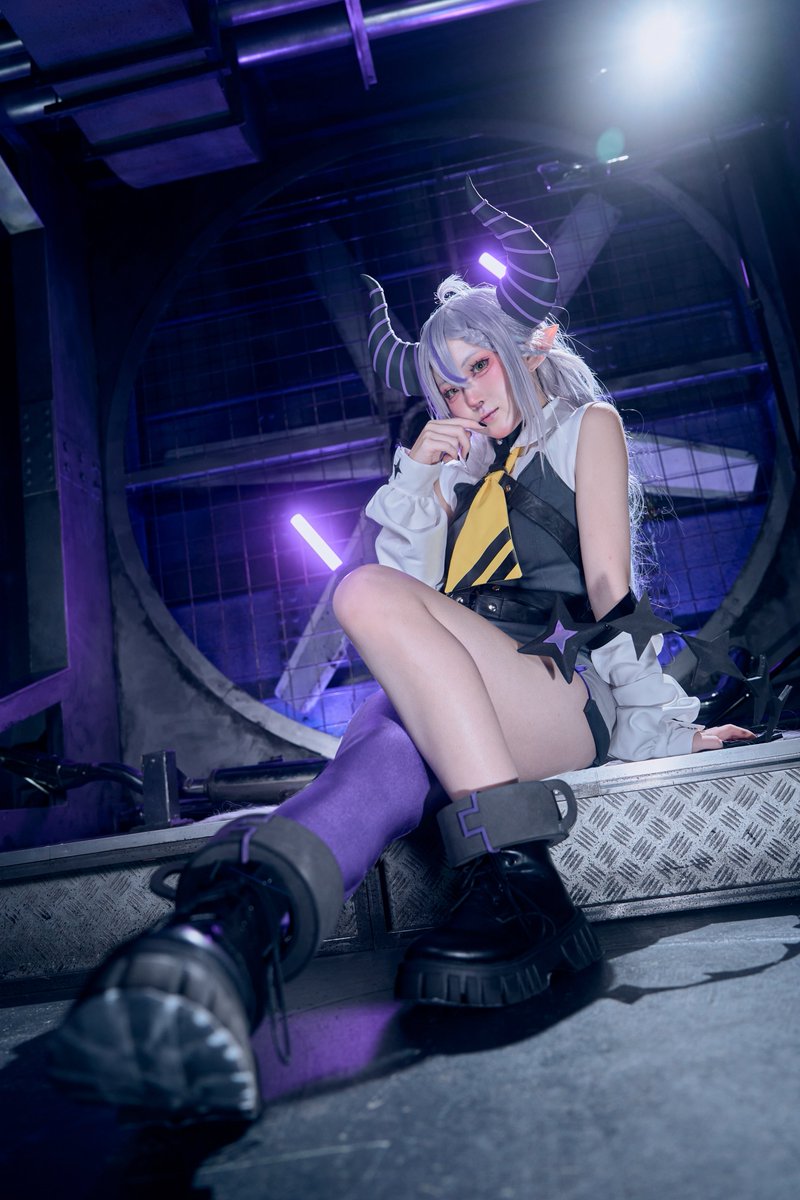 コスプレ/ホロライブ ラプラス・ダークネス🛸💜 photo @ya_su0707