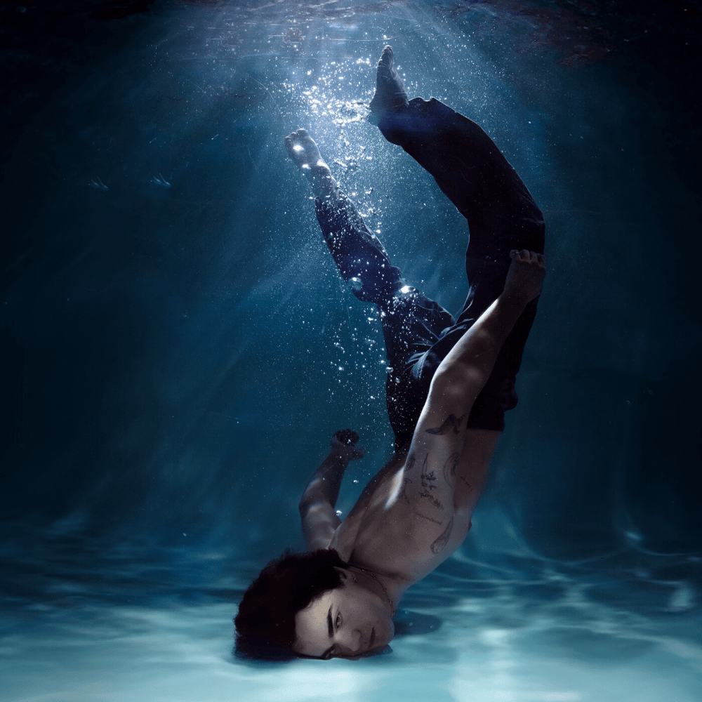 #MiddayShowAbj w. <a href="/Thrillnonstop/">Chisom Kamsy</a>

#Np "Here Again" Alexander Stewart

#Midweek Listen Live: thebeat97.fm/listen-live