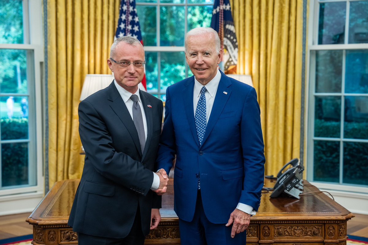 Piotr Zychowicz tweet media