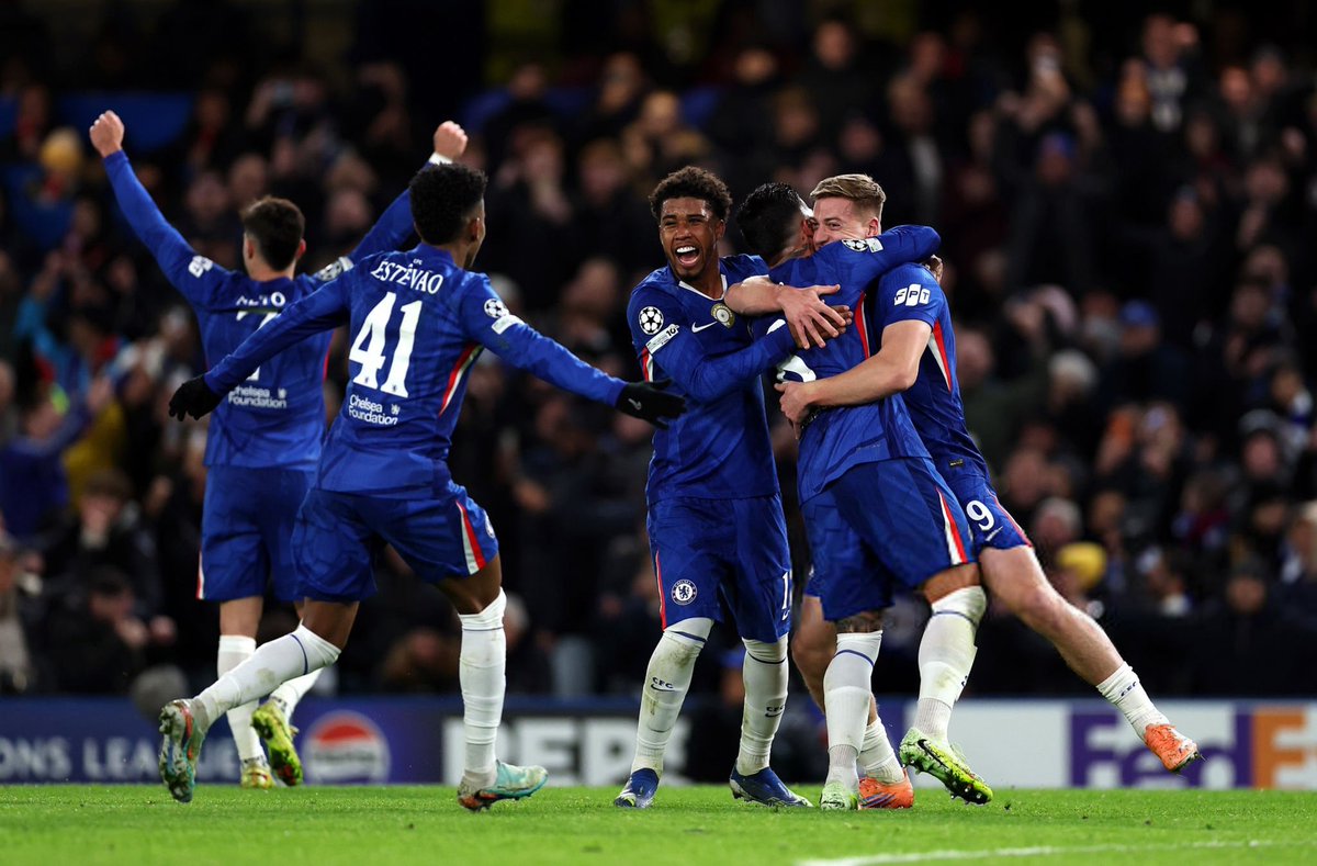 piusemeh's tweet photo. The art of football https://t.co/ghsm8fbjy5