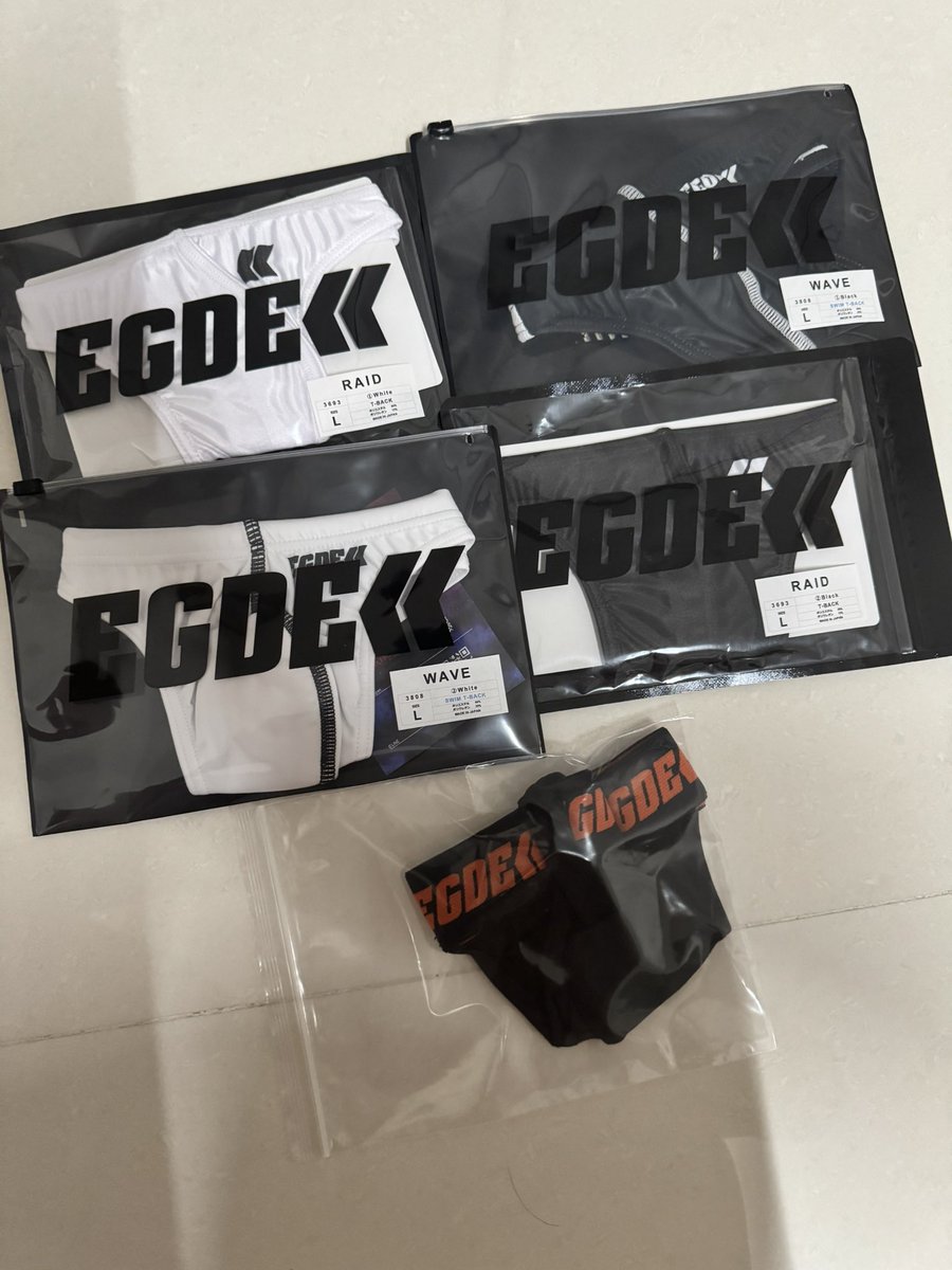 黑🖤白🤍配🩲