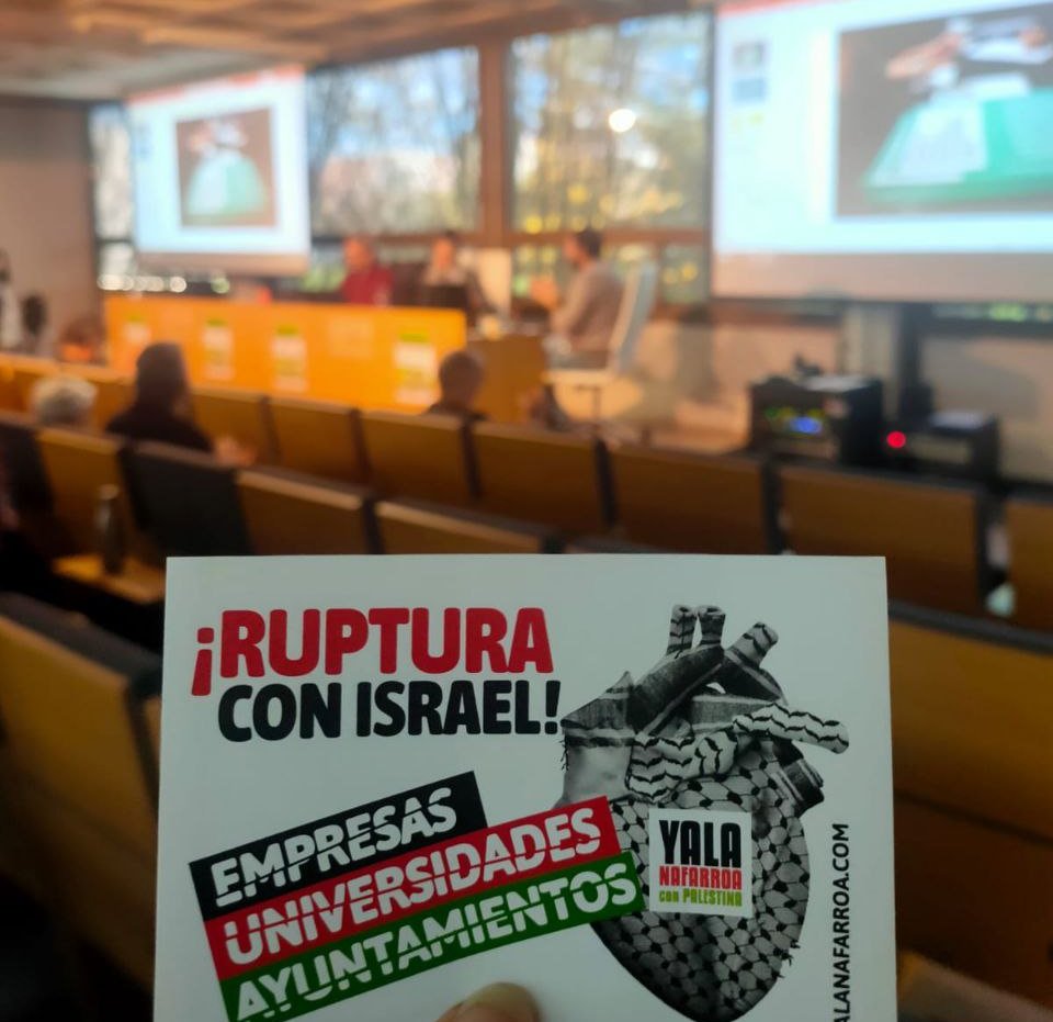🇵🇸Estamos participando con <a href="/maite_gartzia/">Maite Gartzia</a> y <a href="/yugovaz/">Alberto Villarreal</a> en las jornadas de Solidaridad con Palestina de <a href="/yala_nafarroa/">YalaNafarroa</a>.

Nos enfocamos en pasar de las palabras a los hechos en nuestras instituciones más cercanas.

¡Seguimos trabajando en nuestra hoja de ruta en apoyo a Palestina!