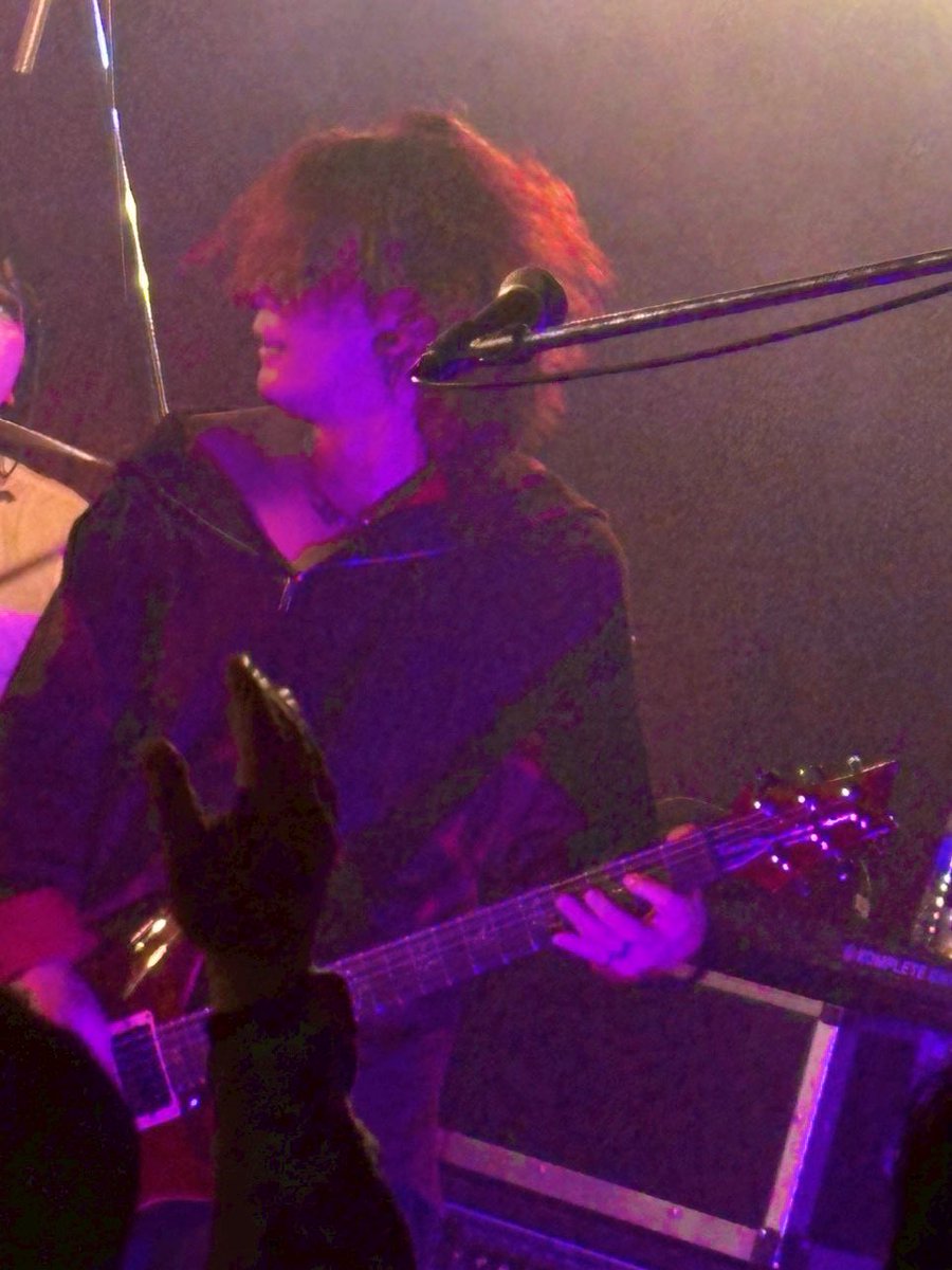 issay_wsms's tweet photo. 遅ればせながら、先日は無敵な夜 超絶ありがとうございました！
issay with Hybrid FeverとNELOと2バンドも参加出来て嬉しい。
また近々！！ https://t.co/xBbwLdQTwi