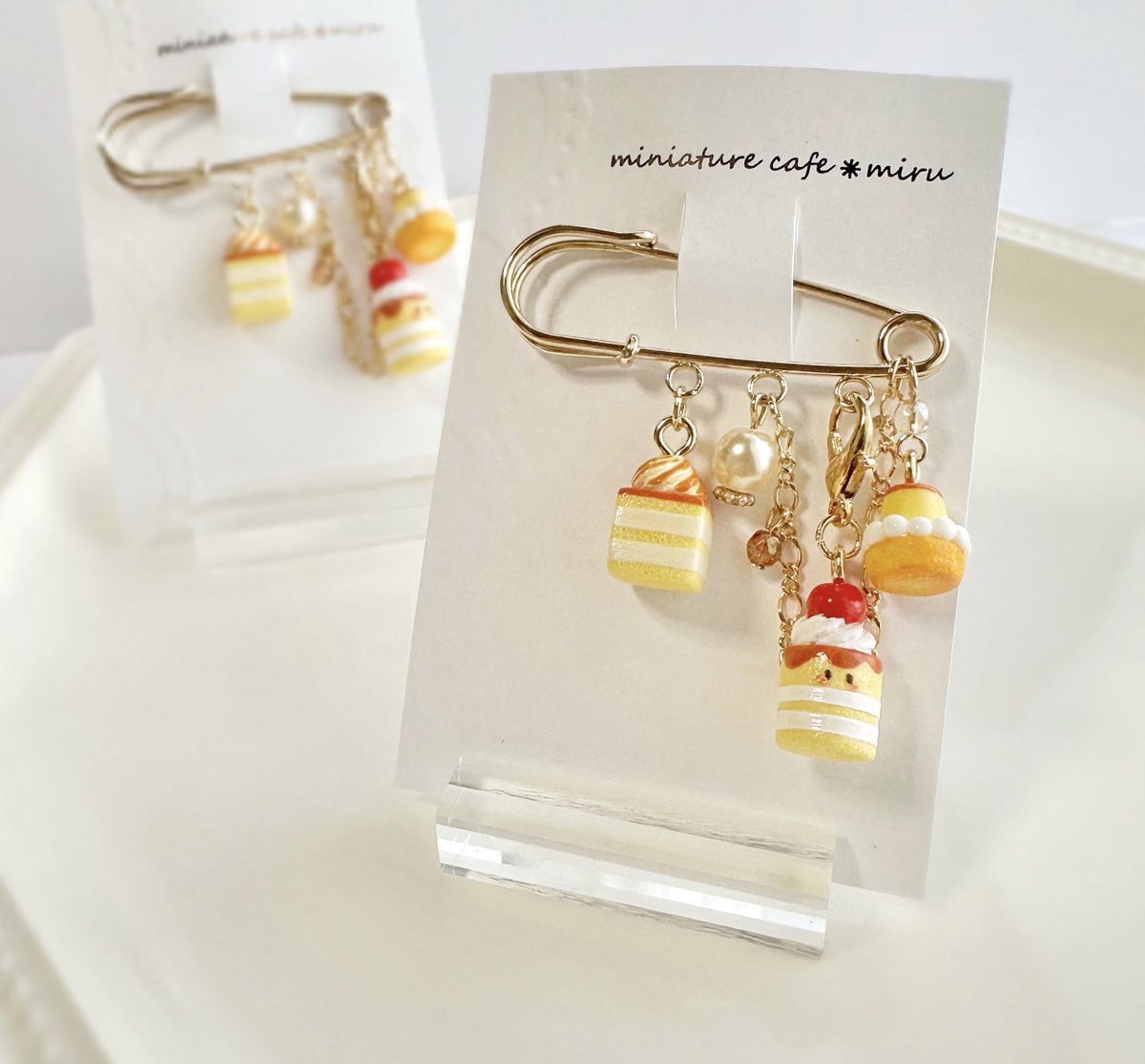 ぷりりんブローチピン💛