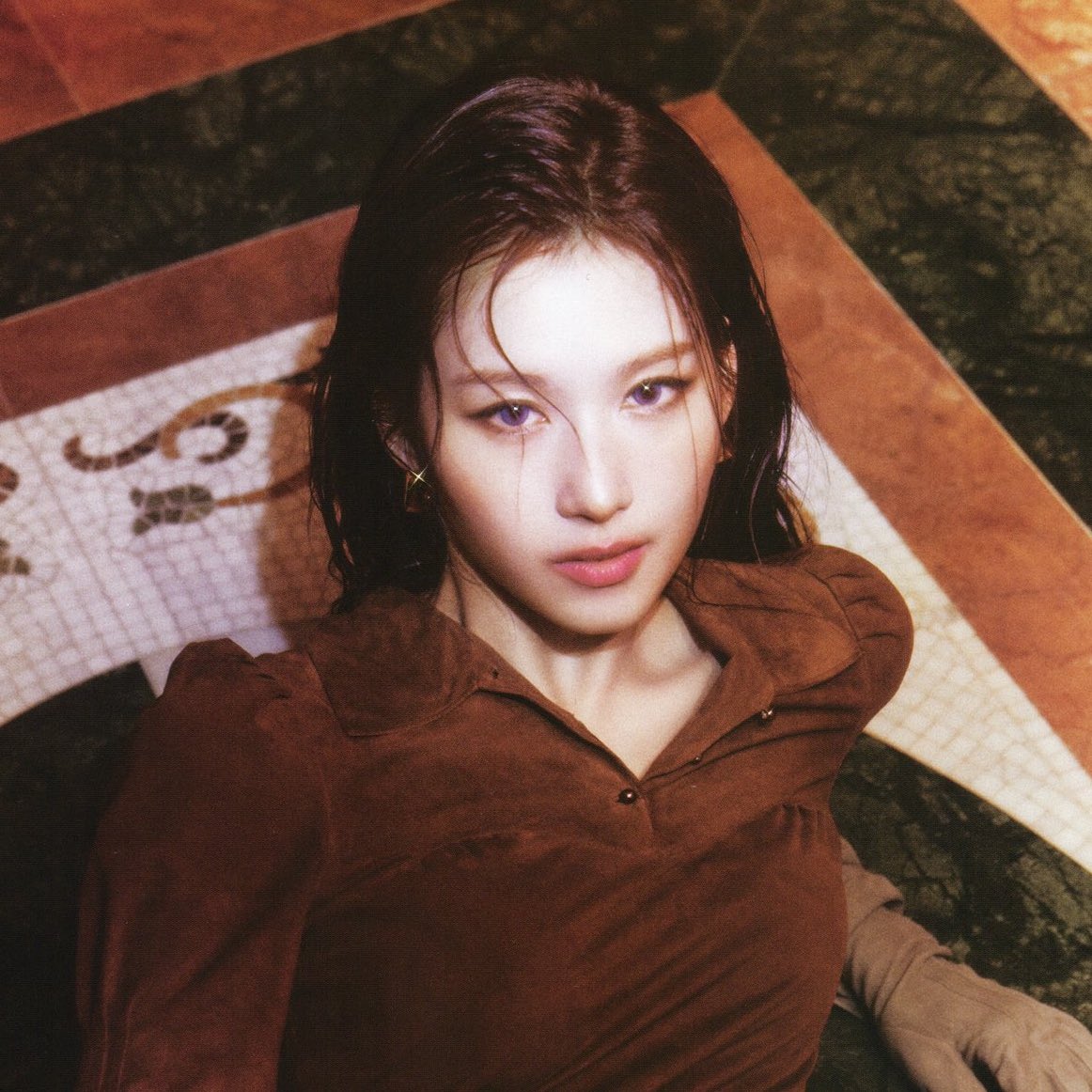 sanadorabel's tweet image. my top 4 vampire sana look