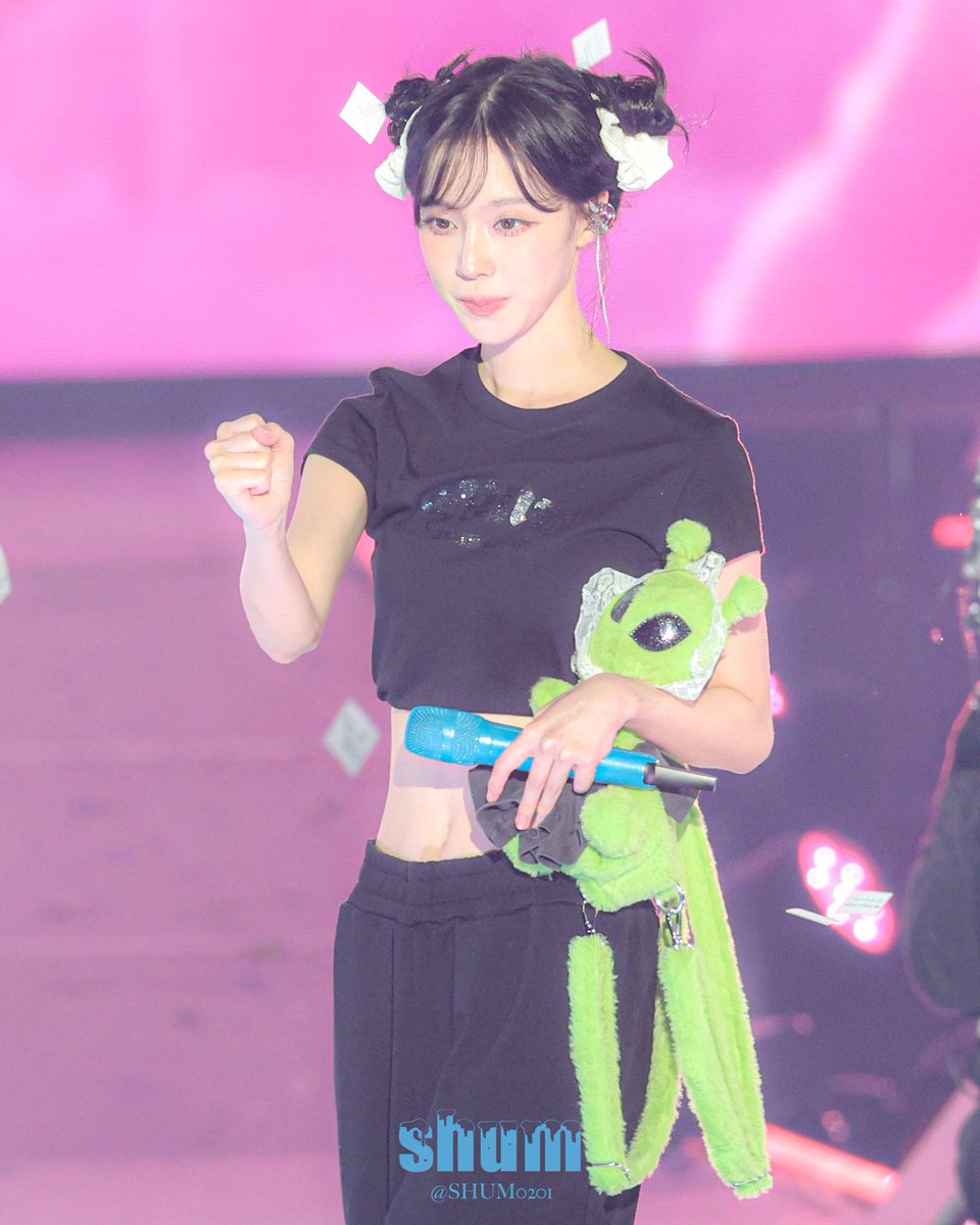 SHUM❄️슌 tweet media