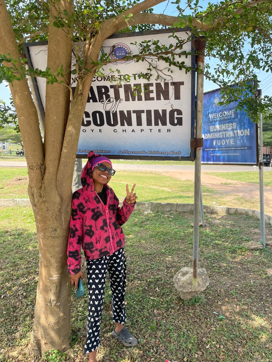 MoyosiJesu's tweet image. Feeling cute today. 😂