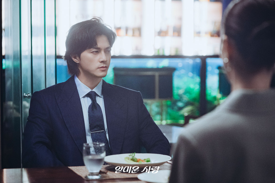 cerecyive's tweet photo. <얄미운 사랑> #김지훈 8화 비하인드 스틸cut https://t.co/xrVLq5kbnl