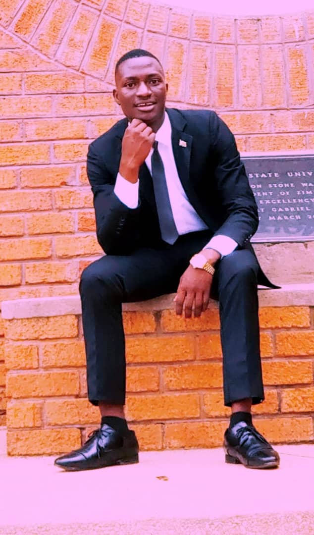 🔵⚪️THE 14TH ELECTIVE FISCAL CONTEST

Meet our duly nominated candidates for the position of Treasurer General; 

🔹️Malvin Saint Madanda (frame 1), Chinhoyi University of Technology

🔹️Takunda Mhuka (frame 2), Midlands State University

The 14th elective Congress is loading🔵