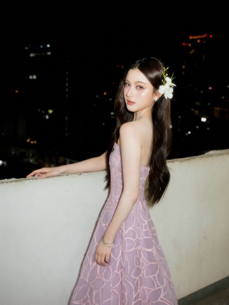 primiitrend's tweet image. ɪɢ: ᴘʀɪᴍɪɪʟʏ ᴜᴘᴅᴀᴛᴇ    

โอ้พระเจ้า ฉันอยากแต่งงานกับเจ้าหญิงแสนสวยคนนี้😳😳😳😳😳😳😳

PRIM WITH NEW STEP 
#GMMTV2026 #primiily
#ScarletHeartTH