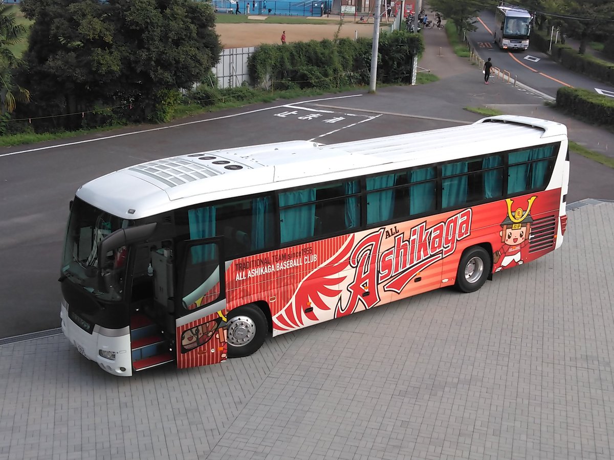 岩槻、等々力、日立、新潟、松山...
いろんなところでお見かけしましたが、どこのチームのバスより見映えのする乗り物でした...😭
さみしいです...😭