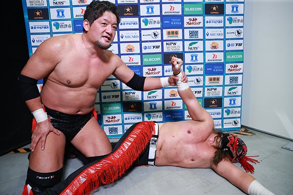 石川「2勝目！見えた、見えた！勝ち越し、これで！優勝、優勝見えまし