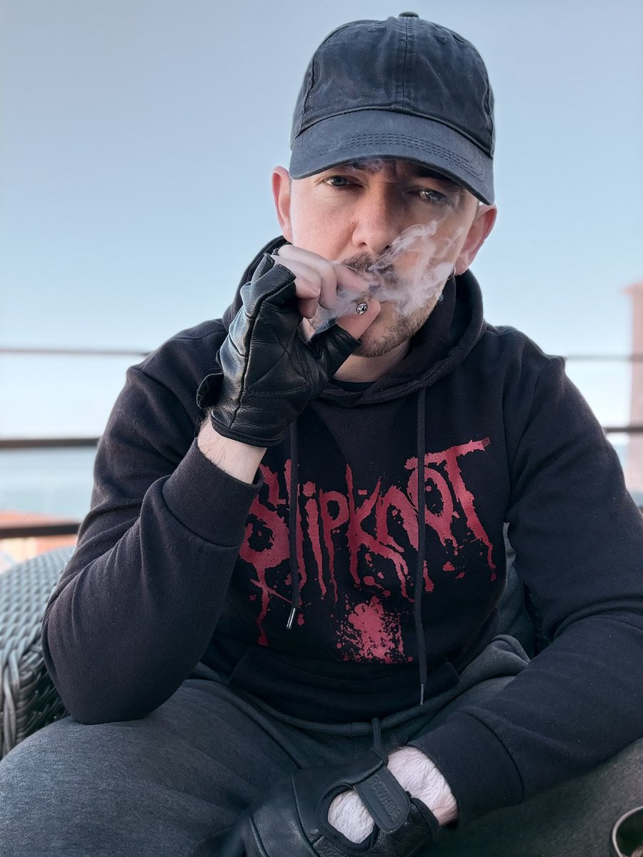 leathersmoker92's tweet photo. Open wide and inhale… 💨

#smoking #cigar #leather #leathergloves #fetish #smoker #leathersmoker #bdsm #dom #smokingdom #throne #smokingfetish #cashpigs #cigarporn #kink #pov #alpha #pig https://t.co/RuQn6rHZXm