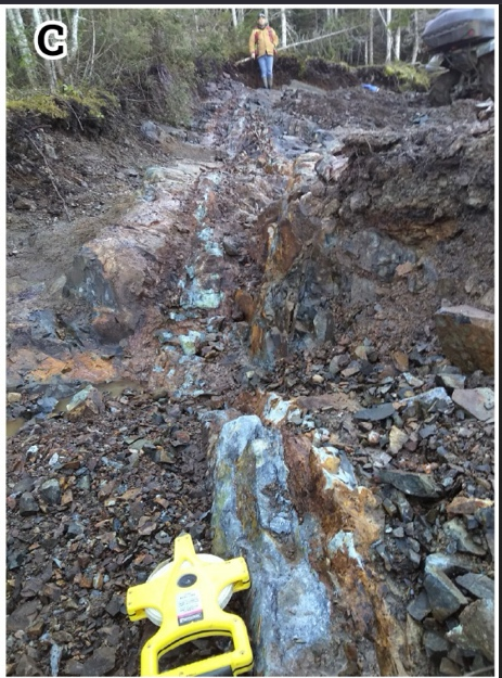 Gantosj's tweet image. So, $CRI.v drilled more sites beside the main one:
Frost Cove #Antimony Mine Prospect 
30 boreholes totaling 2,742.5m &amp;amp; 18 channel samples over 800m strike length.

Taylor’s Room Au-Ag-Pb-Zn Prospect 11 boreholes
Stewart #Gold Mine Prospect 6 boreholes

New Discovery…