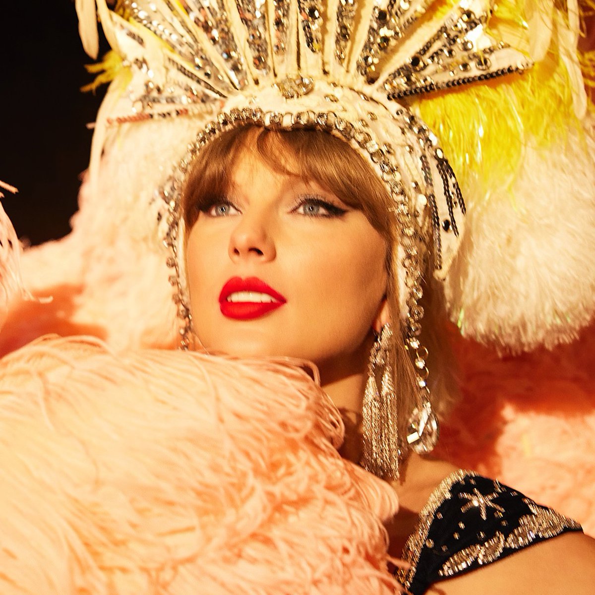 swiftpage13's tweet image. 🇺🇸Opalite on US Radio (25/11/2025)  
Pop
18.(=) Opalite
Spins: 4615 (+104)
Audience: 12.430M (+0.305M)

HAC
13.(=) Opalite
Spins: 2147 (+29)
Audience: 7.849M (+0.143M)