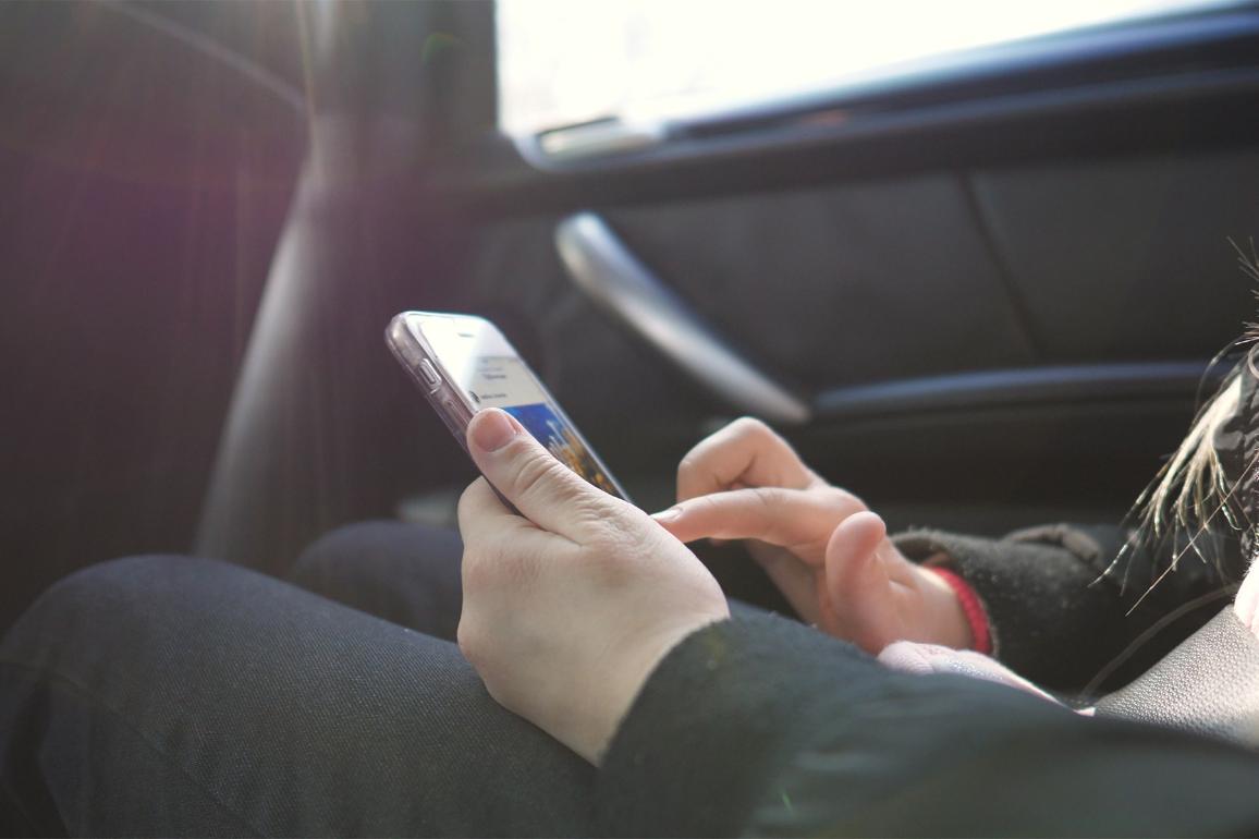 🚨🇪🇺 EU TO KIDS: "LOG OFF. TOUCH GRASS. COME BACK AT 16"

Brussels just voted - overwhelmingly - to raise the digital drawbridge and slap a 16+ age limit on social media across the entire EU.

Not a suggestion. Not a guideline.
A political scream: "The experiment is over."

MEPs