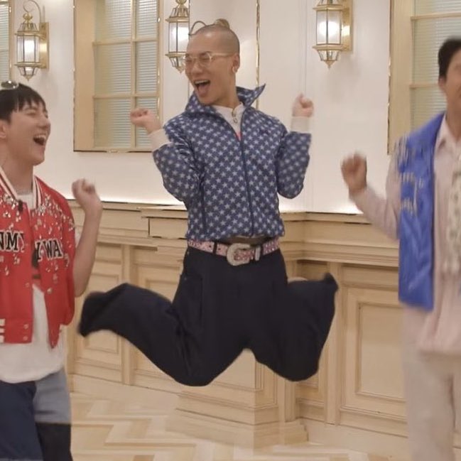 soogeem's tweet image. 그건 절대 안되는일이얌..!!