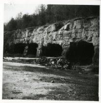 CastilloLe85942's tweet image. #vss365
2/end
The Detectives thanked the owner &amp;amp; Deputy. The sunrise flooded the old school’s grounds as they left

“On to Kyrock” Sydney sighed “Hobbs, this one concerns me..this ghost town’s in ruins from a fire”

#Reflected in the river was a grey Camry parked near the bridge