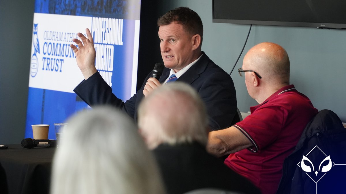 OfficialOAFC's tweet image. 🦉 A fantastic attendance again at this month’s Silver Latics session, with talks from Darren Royle, Sandy Mitchell and @SeanMJarvis.

@OfficialOACT | #oafc