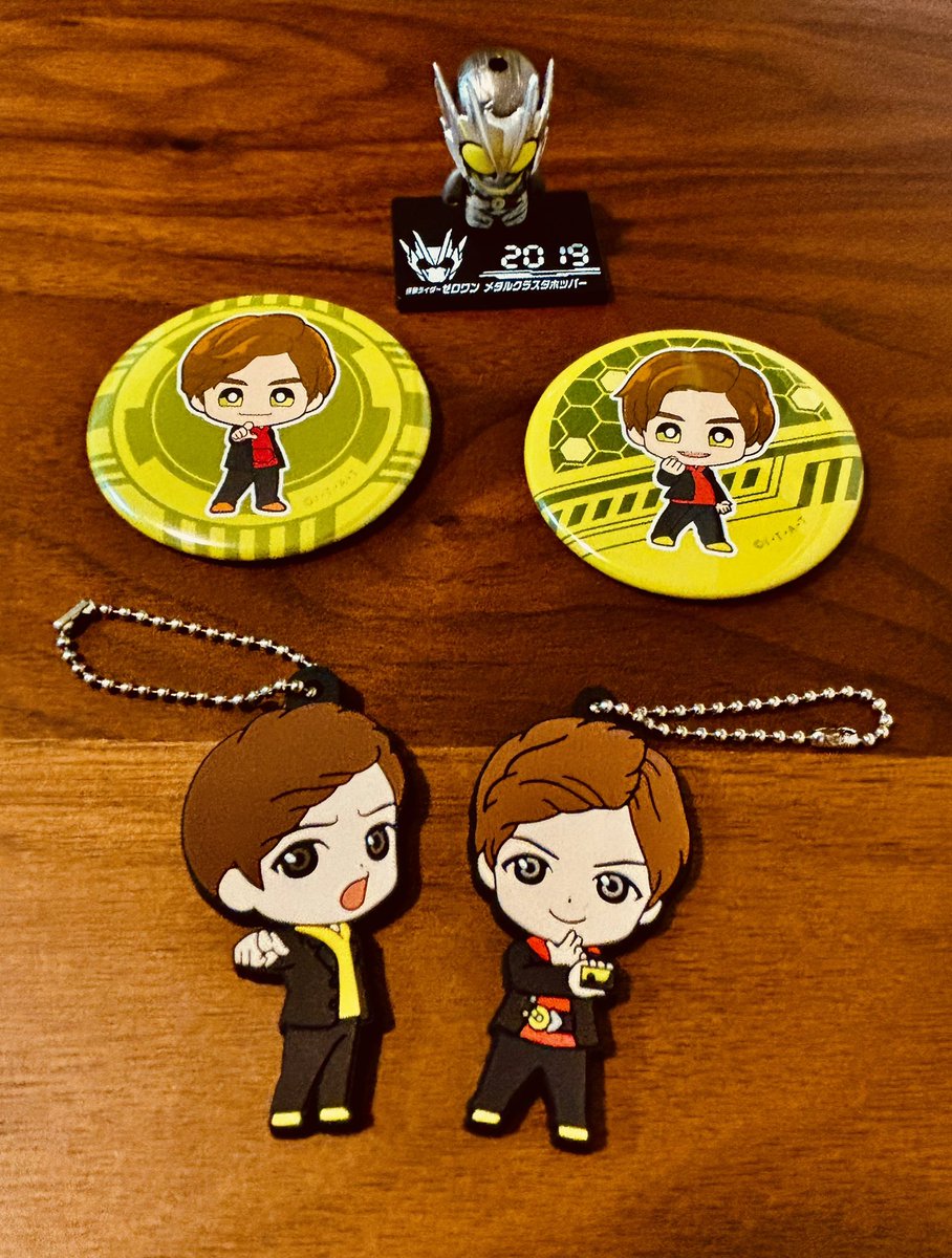 息子と行った中古屋さんで見つけた或人 今日は種類豊富だった♬ はい