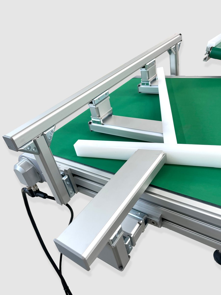 Montech_AG's tweet image. Automatically align skewed components – and this with up to 15 different product types?

We have implemented an inclined conveyor belt for RTM with an adjustable side guide that does just that; it aligns products in the tightest of spaces, without additional technology, and…