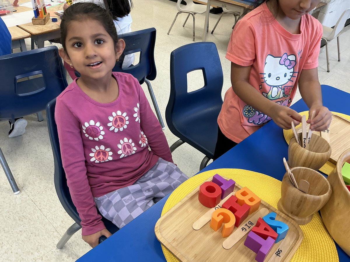 KingswoodKinder's tweet image. M.S. is identifying letters and decoding/building/writing different CVC and high frequency words using the alphabet blocks.