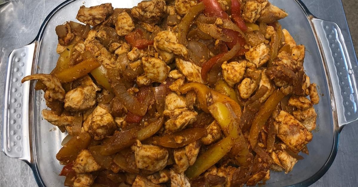 KeyCommunityNE's tweet image. Move over, MasterChef! 🍳 Our weekly cookery sessions are proving a big hit! Young people are jumping in, learning new skills, and loving every minute. 

#KeyCommunity #YouthEmpowerment #LifeSkills #ClientEngagement #Inclusion #CommunityConnections #FunLearning #Teamwork