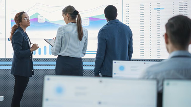 CDWCorp's tweet image. Ready to take the next step in your #CloudTransformation?

Check out how following a business-driven model minimizes risk, accelerates adoptions and optimizes migrations. cdw.social/4o2H81i

#Cloud #FinOps