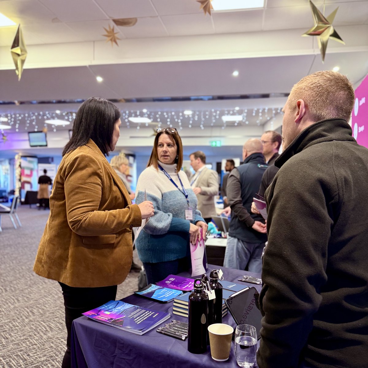 AuroraImmersive's tweet image. Plenty of great conversations happening here at #CMMInsight: East Midlands today. We’re discussing meaningful sensory experiences that enrich residents’ lives and support care teams.

@cmm_magazine #DigitalCare #Health #SocialCare