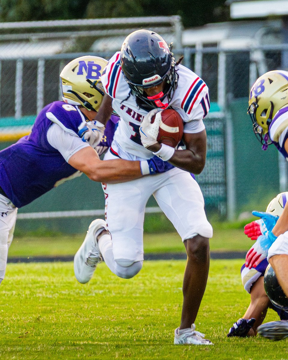 afhs_smm's tweet image. Ending our fall season reviews is Varsity @AFPatriotFB ! Congrats on a great season! #PatFam #RepAFHS 🔴⚪️🔵🏈 (Photo Credit: Liam VanVickle, Emma Robke, Natalie Johanning, Lexie Zanzano, and Thomas Jung.)