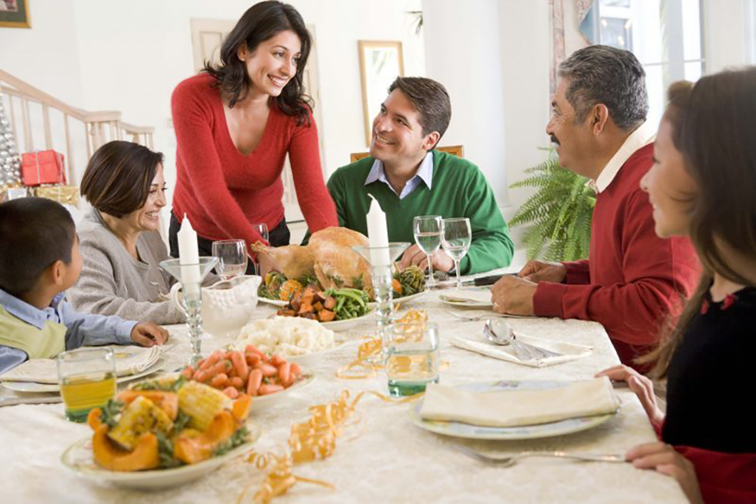 Lifestyles50's tweet photo. Holidays can be tough for older adults because they deal with weather, flu, &amp; being cooped up. The demands can be a challenge for caregivers causing burnout. Here are tips to make the holiday season great for older loved ones without overworking yourself.
https://t.co/0g7IltFXdm https://t.co/pr3kwtUY6x