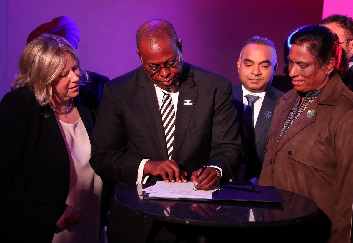 kathiyawadiii's tweet image. It&apos;s Official Now.. 🔥

અભિનંદન અમદાવાદ.. 
અભિનંદન ગુજરાત.. 

કૉમનવેલ્થ ગેમ્સ 2030નું યજમાન બનશે અમદાવાદ! 

ભારતનો સૌથી મોટો ખેલ ઉત્સવ અમદાવાદમાં રમાશે.. 

જય જય ગરવી ગુજરાત.. 

#Commonwealthgames2030