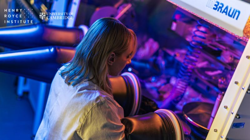 RoyceCambridge's tweet image. We’re hiring an Ambient Cluster Research Laboratory Technician to support our £2.6M ambient processing cluster tool, a 10-module facility enabling advanced functional materials deposition, processing and testing.

🔗 Apply online: lnkd.in/du5PVf3T

#MaterialsScience