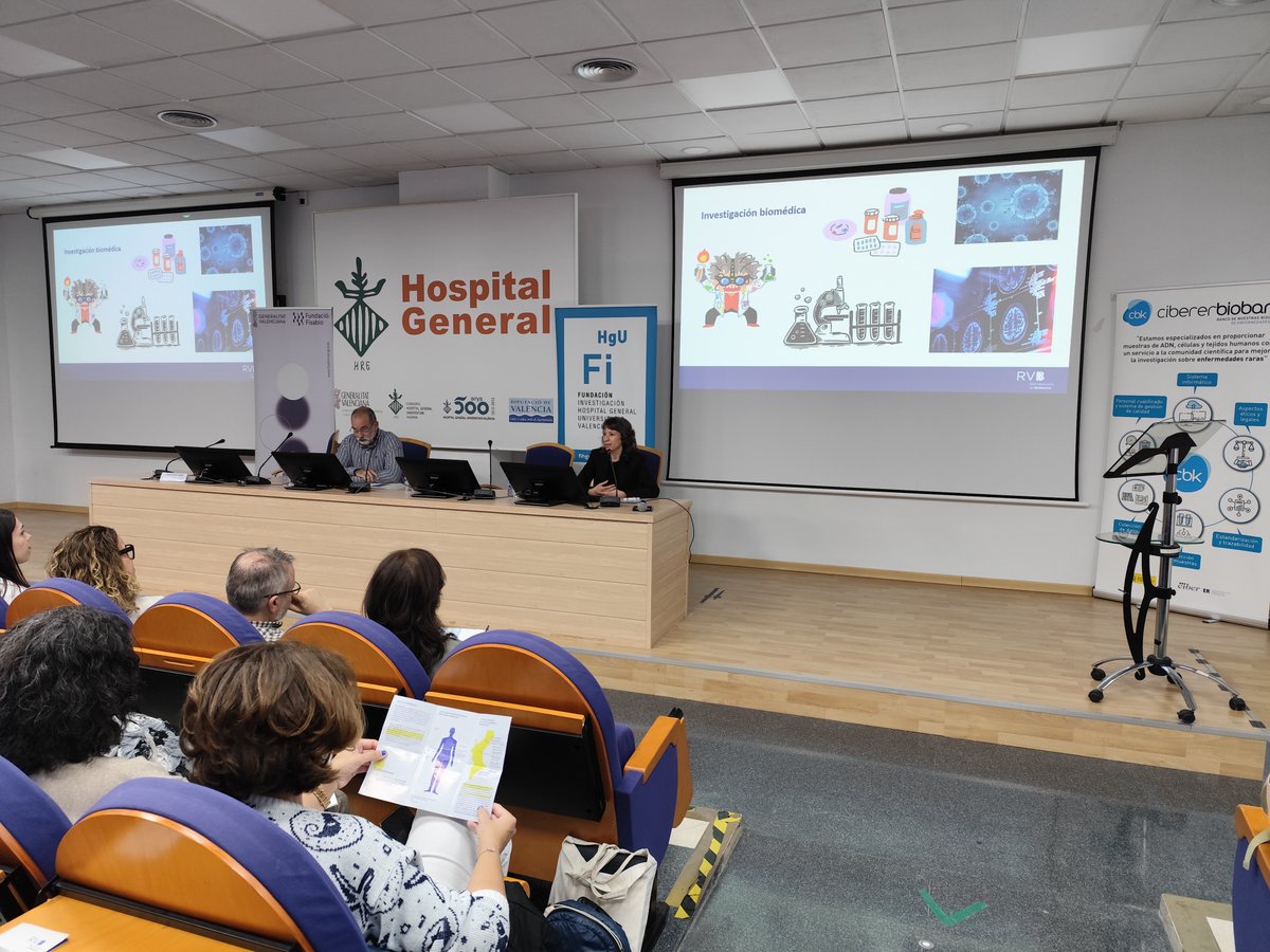 rvbiobancos's tweet photo. 🔍𝐀𝐧𝐚 𝐌𝐚𝐫𝐭𝐢́𝐧𝐞𝐳 𝐂𝐚𝐧𝐭𝐨́, coordinadora del @Biobanco_HGUA de @isabial_iis, nos explicó qué es un #biobanco y su papel en la investigación biomédica: cada muestra #donada se convierte en conocimiento que ayuda a avanzar la #Ciencia https://t.co/zuYF2cyjD0
