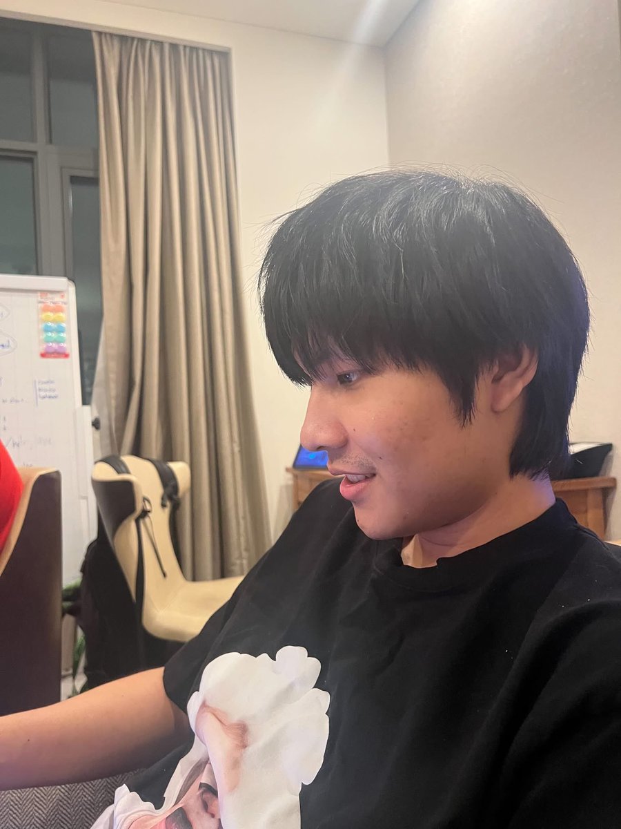 fuyyyytu's tweet image. หลานยงหลานย่าหลานยายทั้งหลาย สู้ๆคับ🥳🧎‍♀️‍➡️🧎‍♀️‍➡️