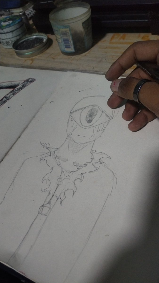 hiCallmeDL's tweet image. Otra de mis creaciones de autoría, en este caso es un &quot;Simpleye&quot;
Es un ser de mi universo creativo! 
SIMPLEYE 
ser que puede ver las emociones y modificarlas a su antojo, su traje reluciente y trasparente, hace alusión a que son tan puro e trasparente! 
Del mundo z38k 
- D.L